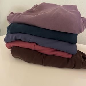 5 pairs of Lululemon’s Aligns size 4